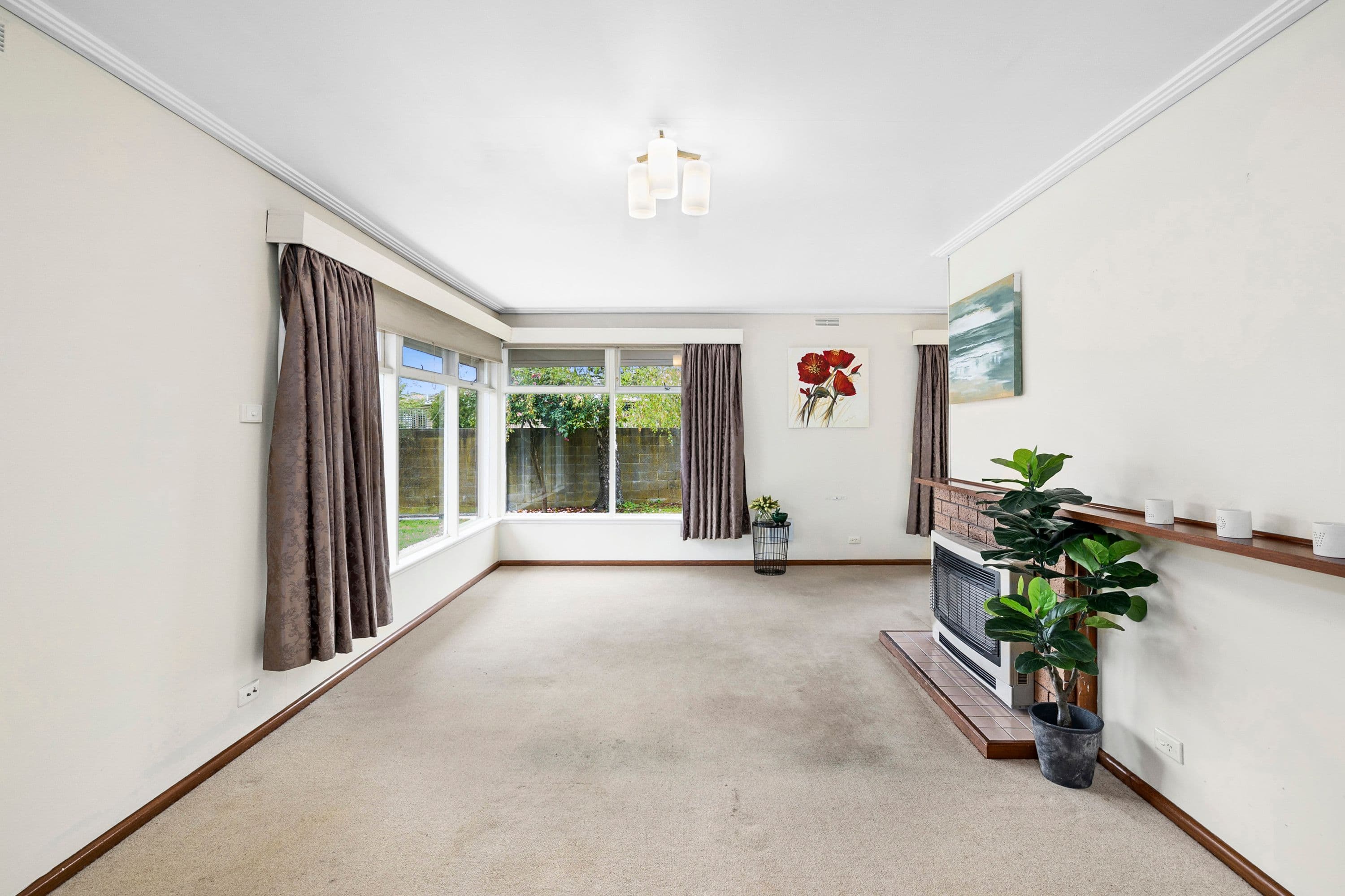 37 Queen Victoria Street, Newington VIC 3350, Newington - Thumbnail 2