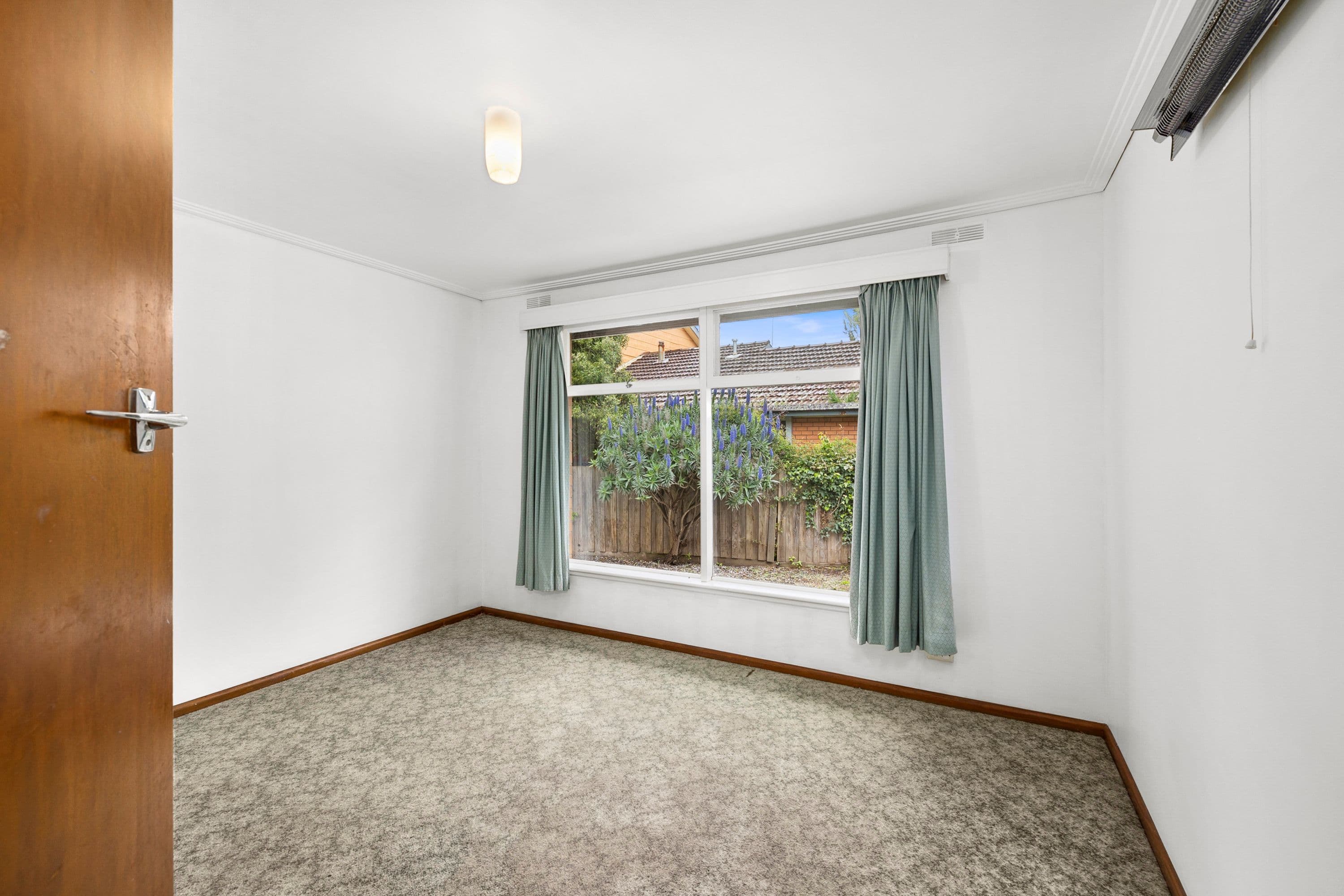 37 Queen Victoria Street, Newington VIC 3350, Newington - Thumbnail 8