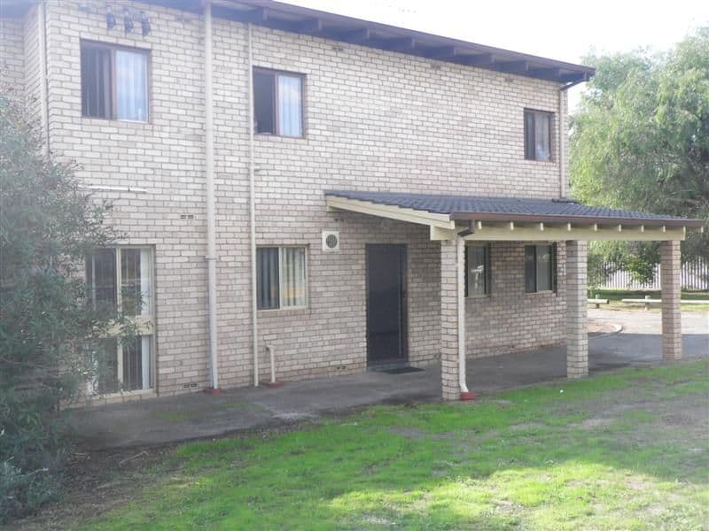 Unit 1, 16 Amery Street, COMO WA 6152, Como - Thumbnail 2