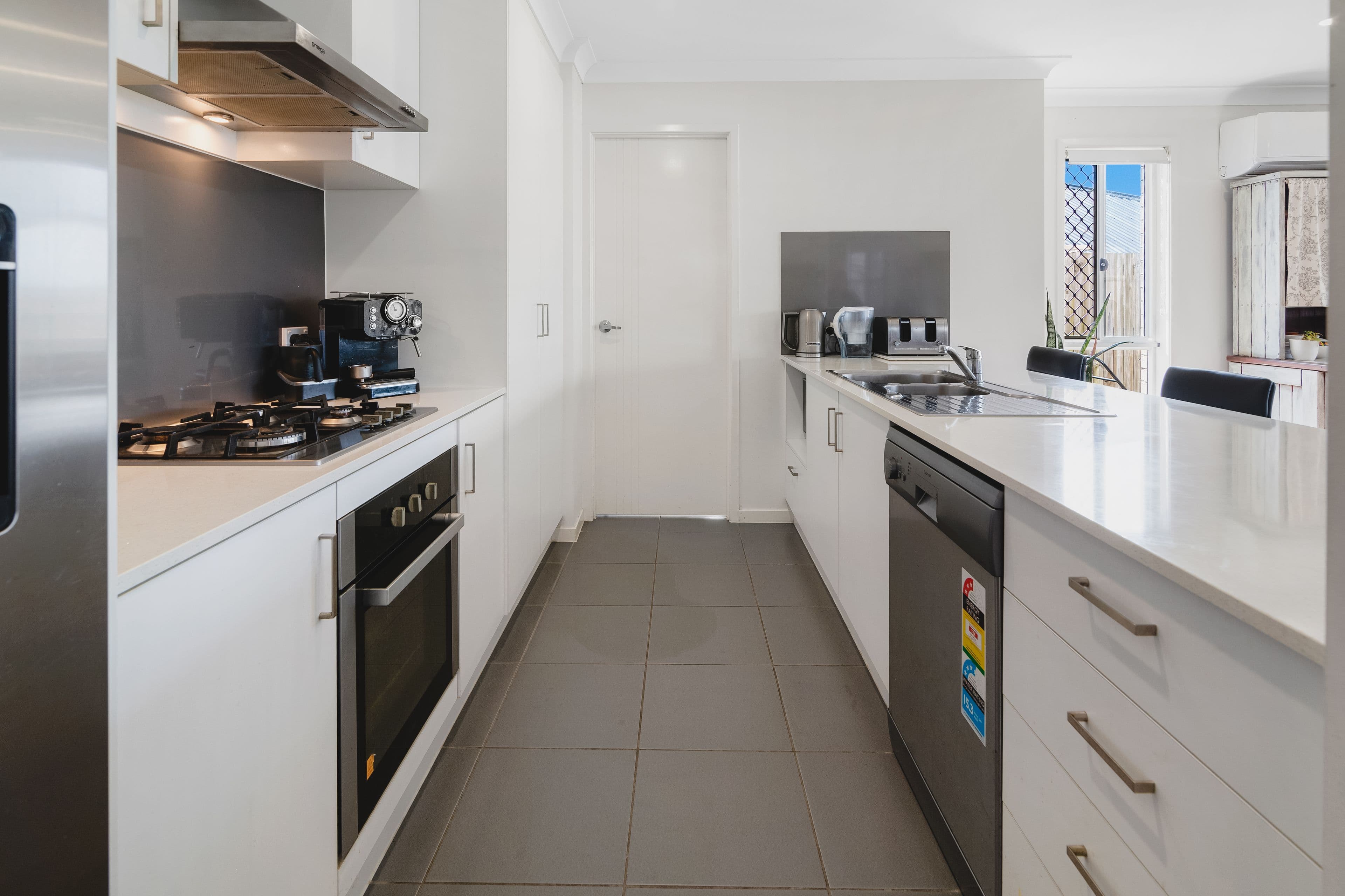 16 Sherlock Street, Ormeau Hills QLD 4208, Ormeau Hills - Thumbnail 3