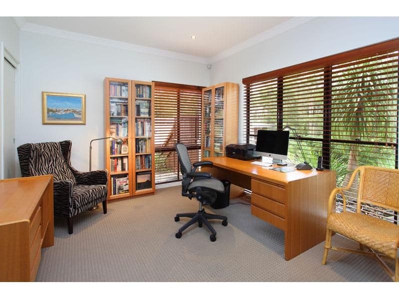44 Lomandra Place, CHAPEL HILL QLD 4069, Chapel Hill - Thumbnail 4