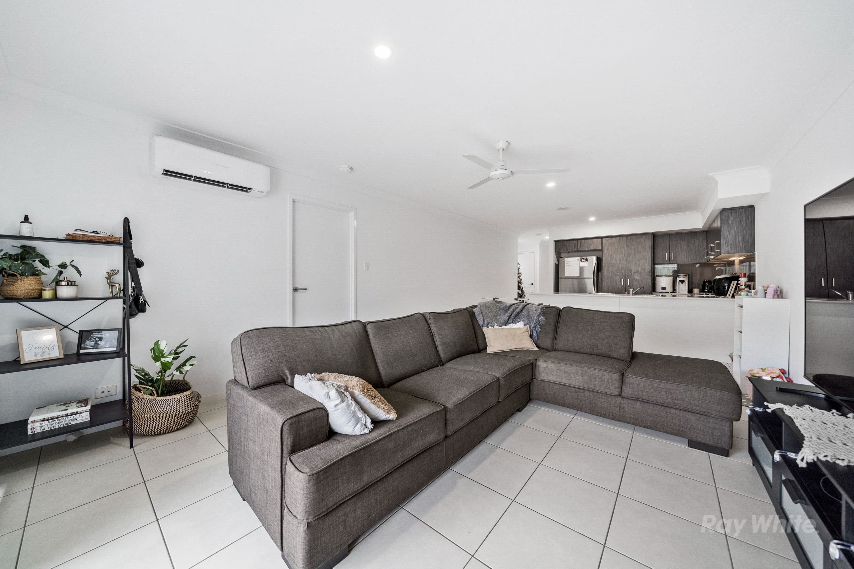 13 Mortimer Drive, FLAGSTONE QLD 4280, Flagstone - Thumbnail 6