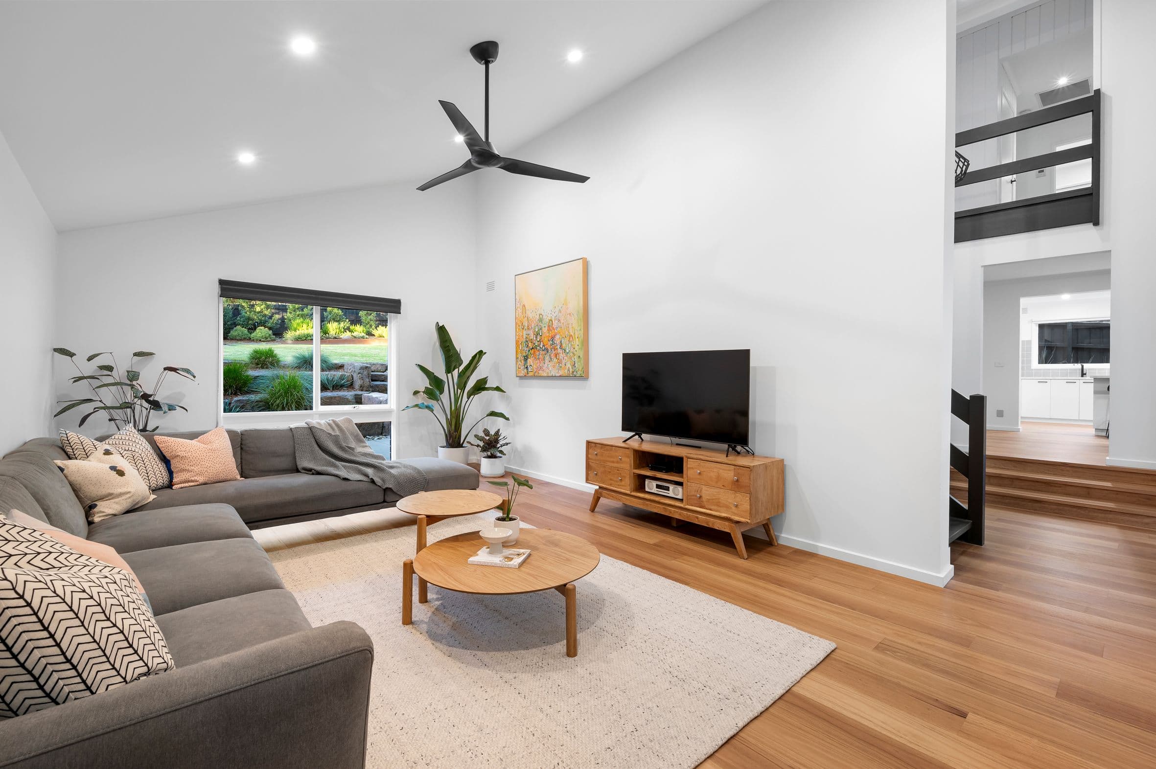 135 Arthur Street, Eltham VIC 3095, Eltham - Thumbnail 3