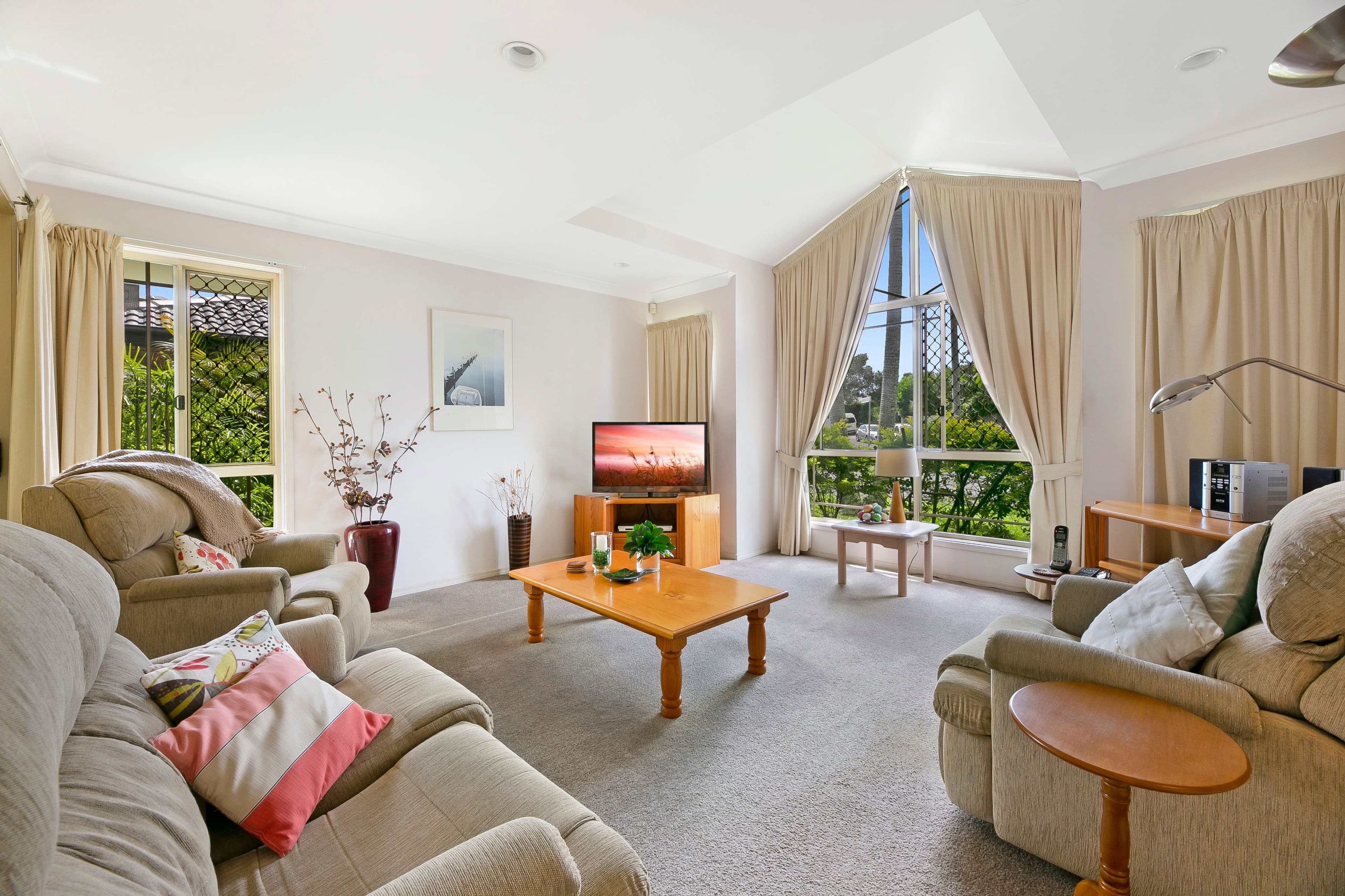 4 Vancouver Drive, Robina QLD 4226, Robina - Thumbnail 2