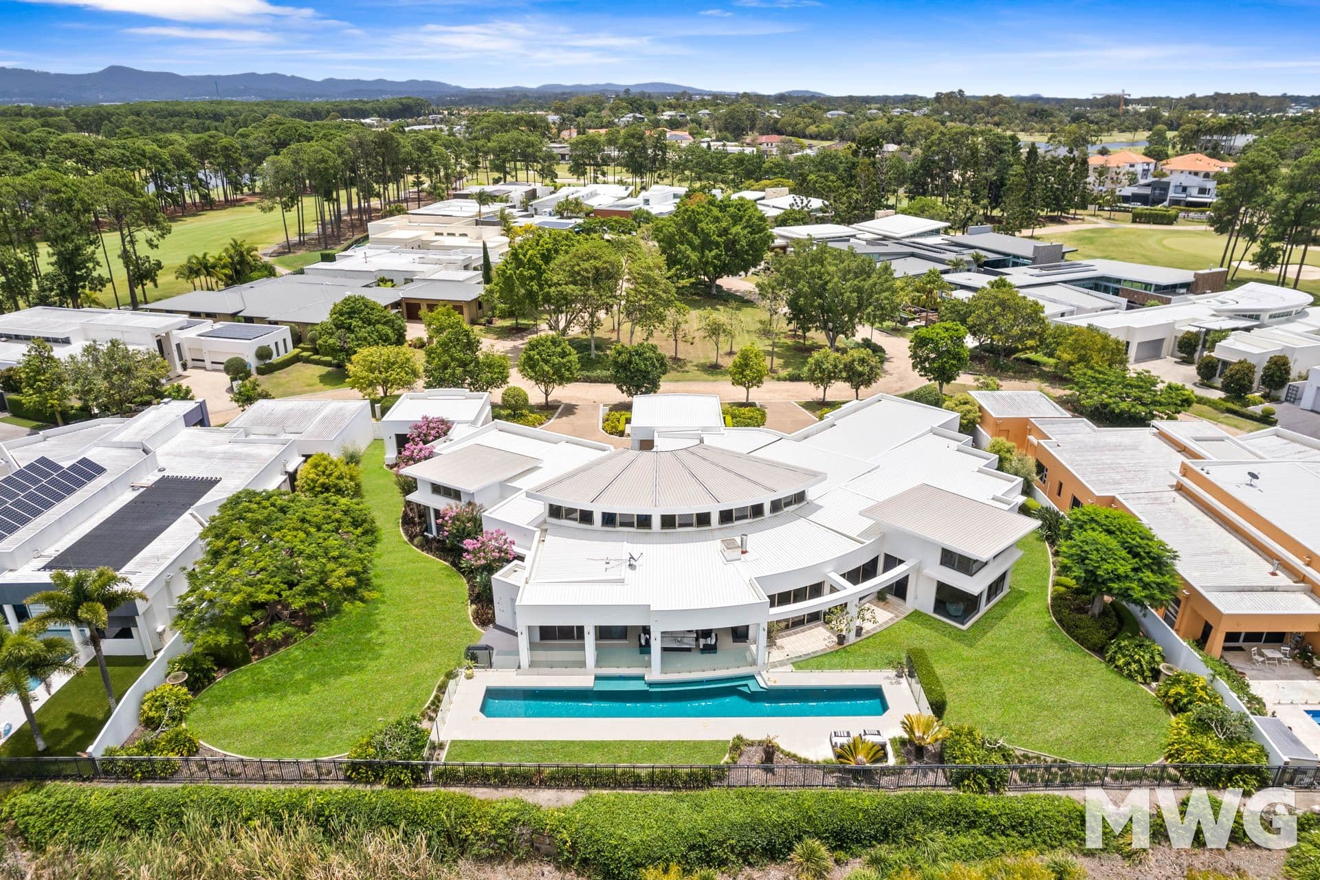 2228 Arnold Palmer Drive, Sanctuary Cove QLD 4212, Sanctuary Cove - Thumbnail 2