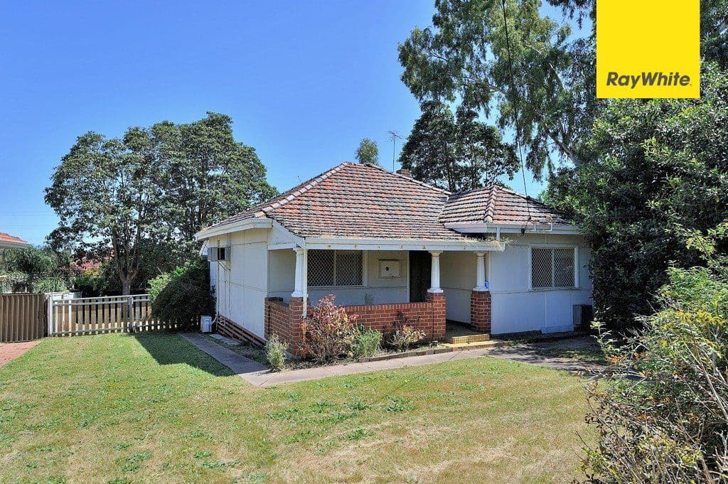 15 Hackett Street, Bellevue WA 6056, Bellevue - Image 1