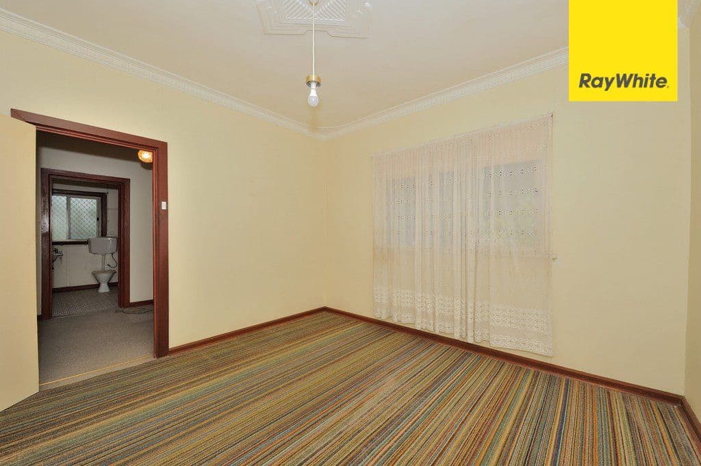 15 Hackett Street, Bellevue WA 6056, Bellevue - Thumbnail 4