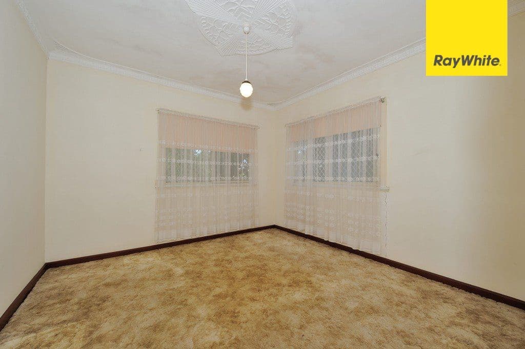 15 Hackett Street, Bellevue WA 6056, Bellevue - Thumbnail 5