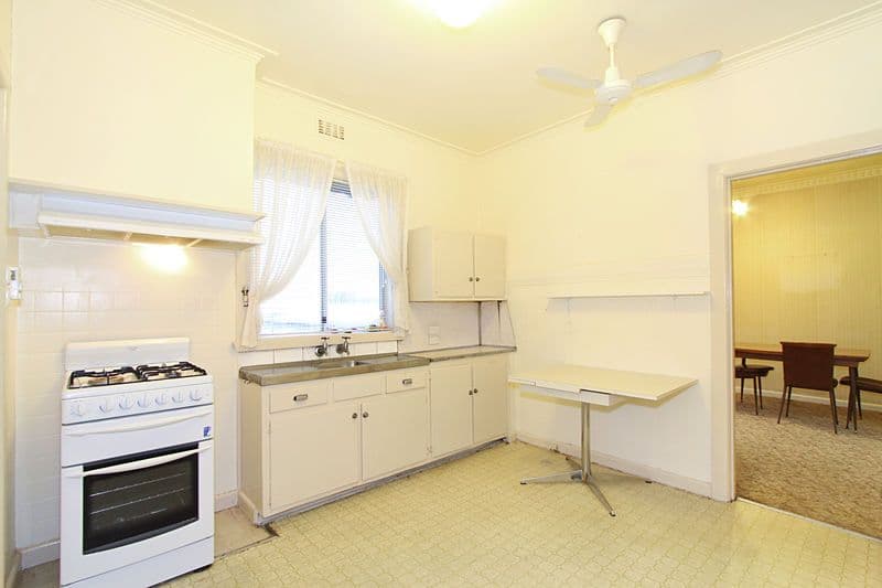 15 Winifred Street, OAKLEIGH EAST VIC 3166, Oakleigh - Thumbnail 4