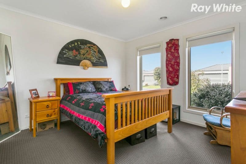 3 Macadamia Street, Pakenham VIC 3810, Pakenham - Thumbnail 6