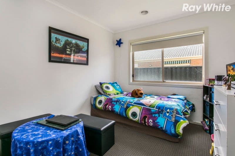 3 Macadamia Street, Pakenham VIC 3810, Pakenham - Thumbnail 7