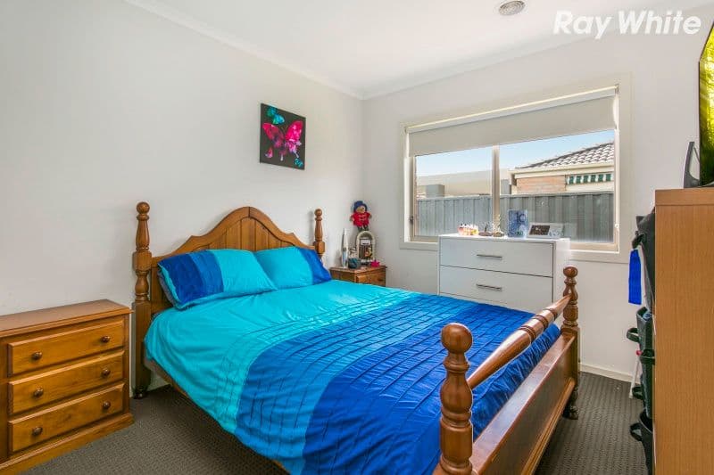 3 Macadamia Street, Pakenham VIC 3810, Pakenham - Thumbnail 8