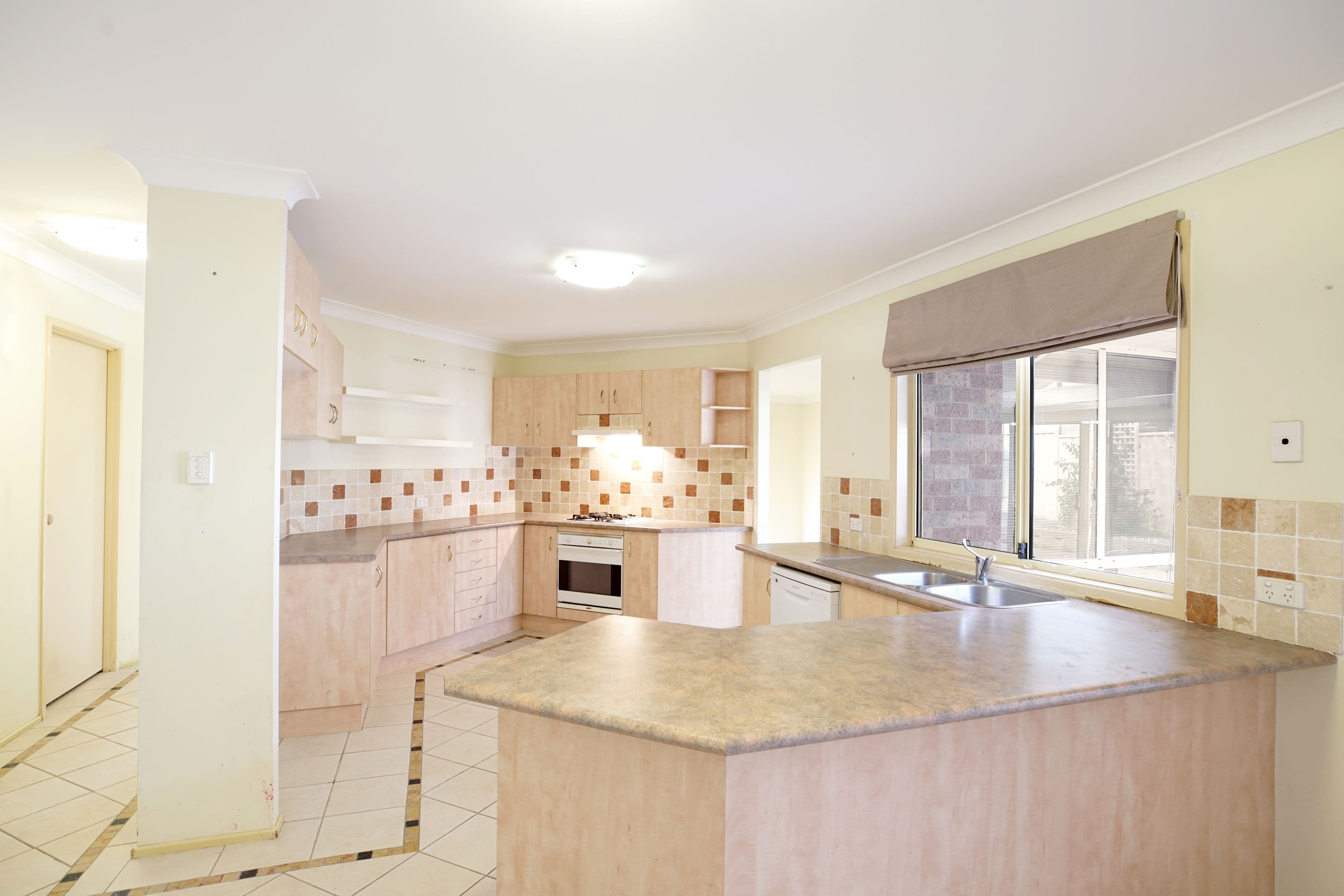 62 Shearwater Drive, Glenmore Park - Thumbnail 2