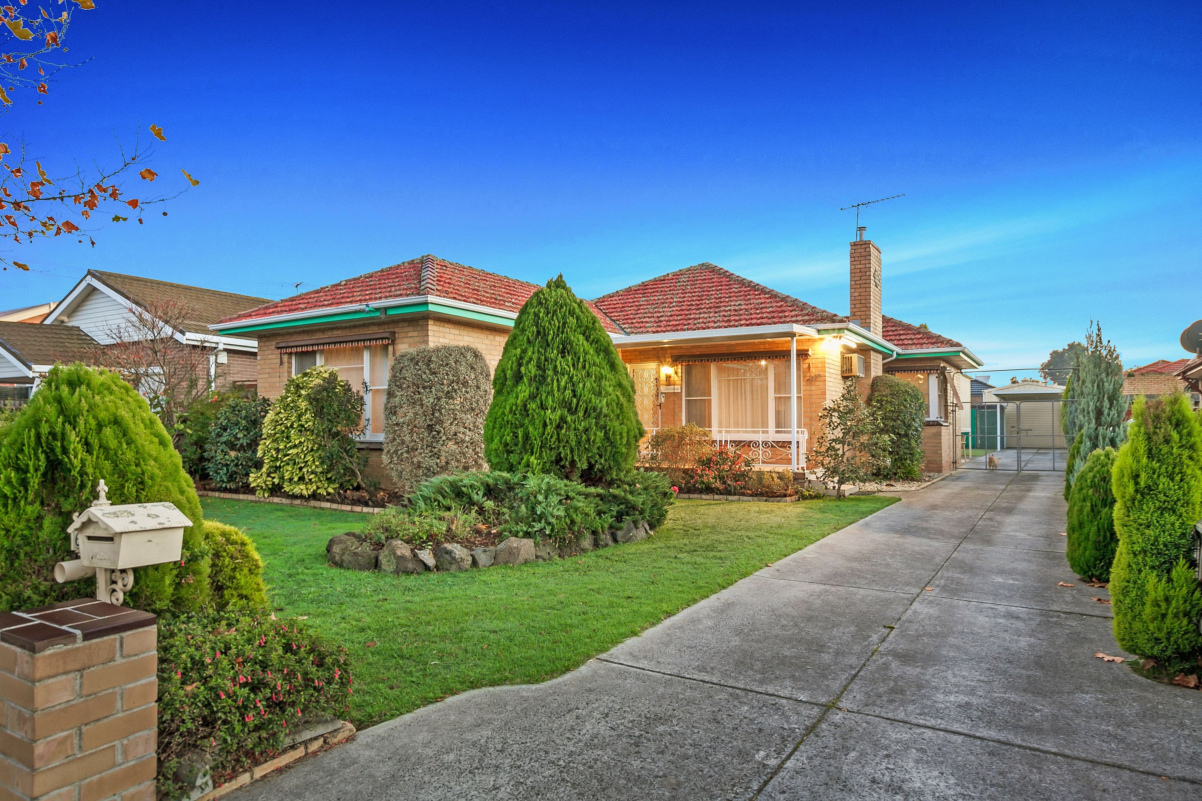 66 Crookston Road, Reservoir VIC 3073, Reservoir - Thumbnail 2