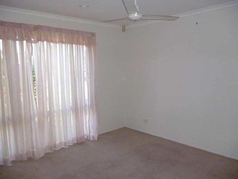 2 Dorking Court, ALEXANDRA HILLS QLD 4161, Alexandra Hills - Thumbnail 3