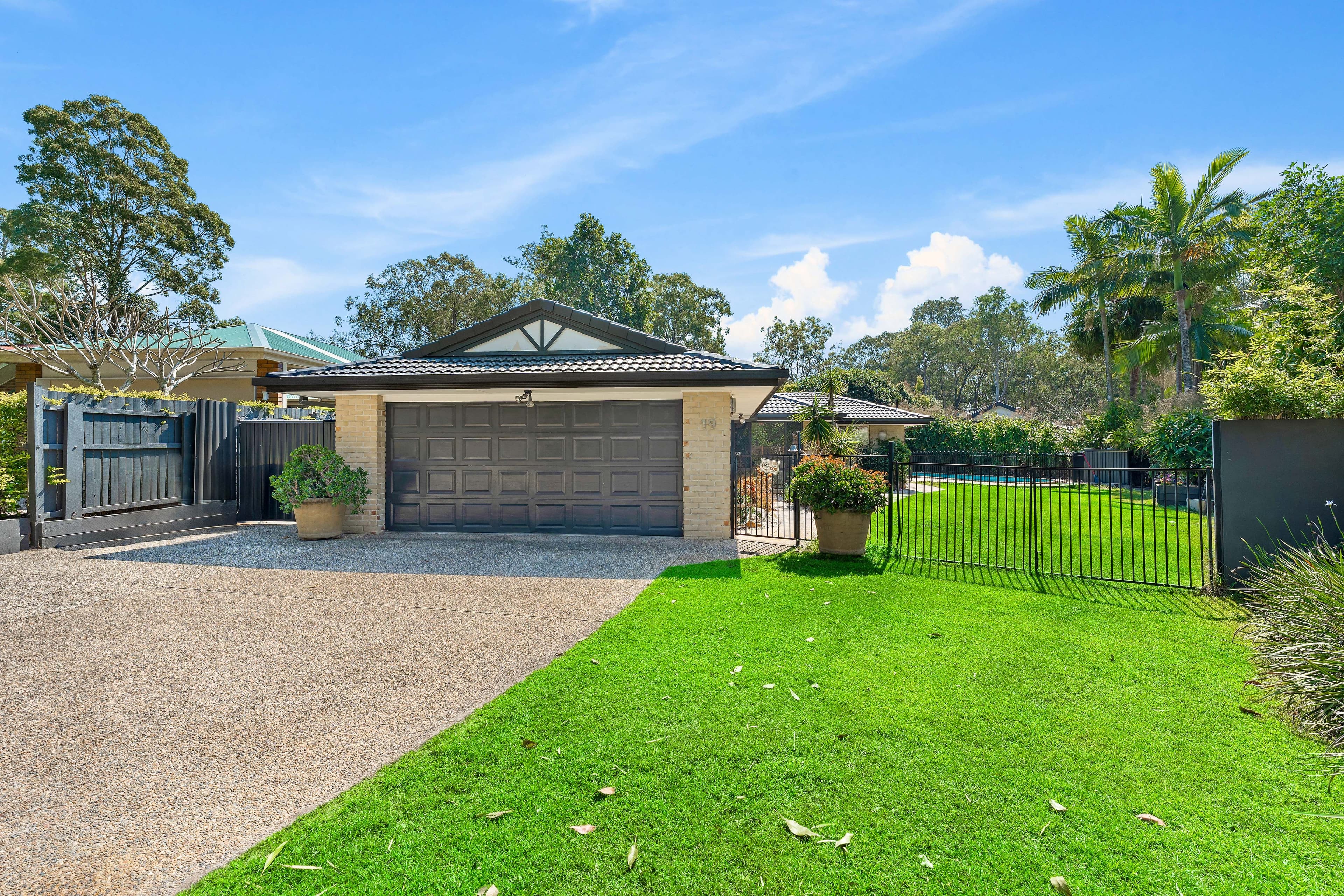 19 Elderslie Place, Forest Lake QLD 4078, Forest Lake - Image 1