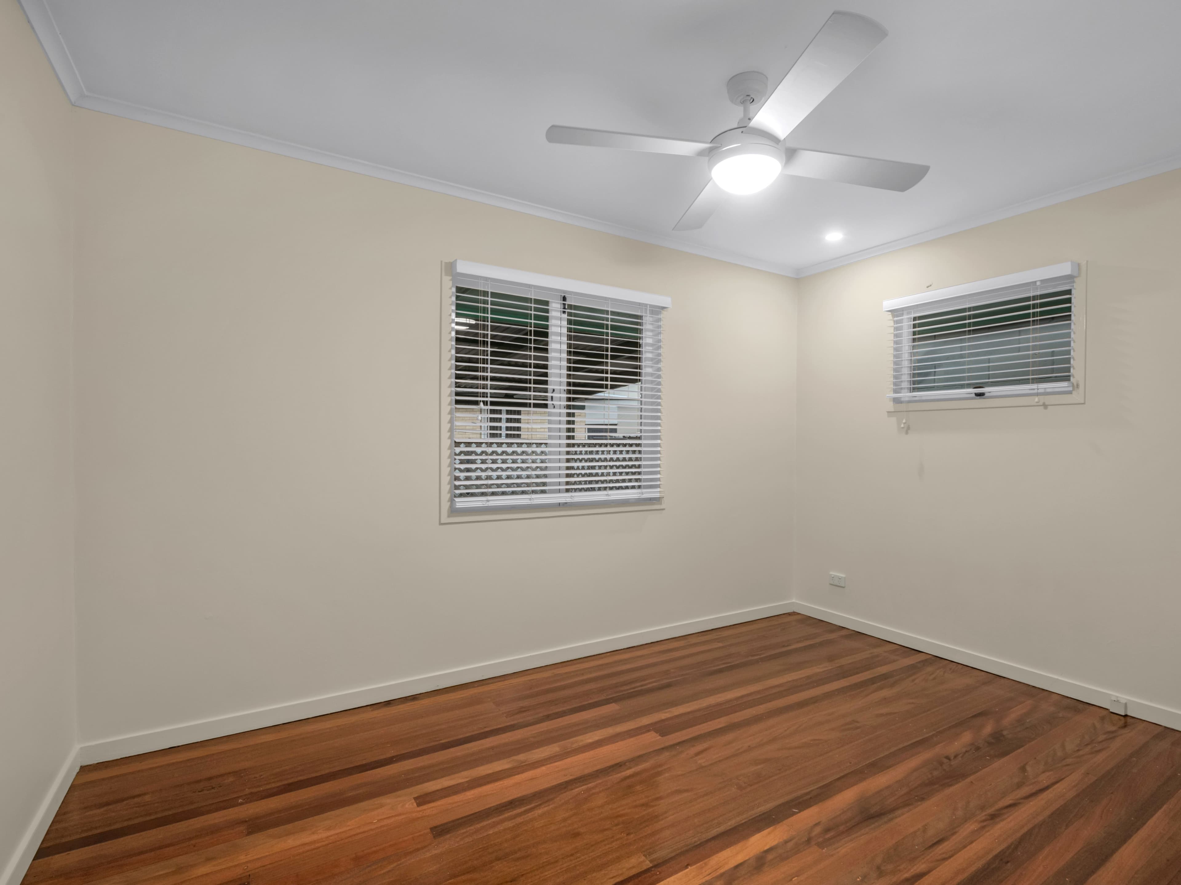 27 Jayben Street, Wynnum West QLD 4178, Wynnum West - Thumbnail 8