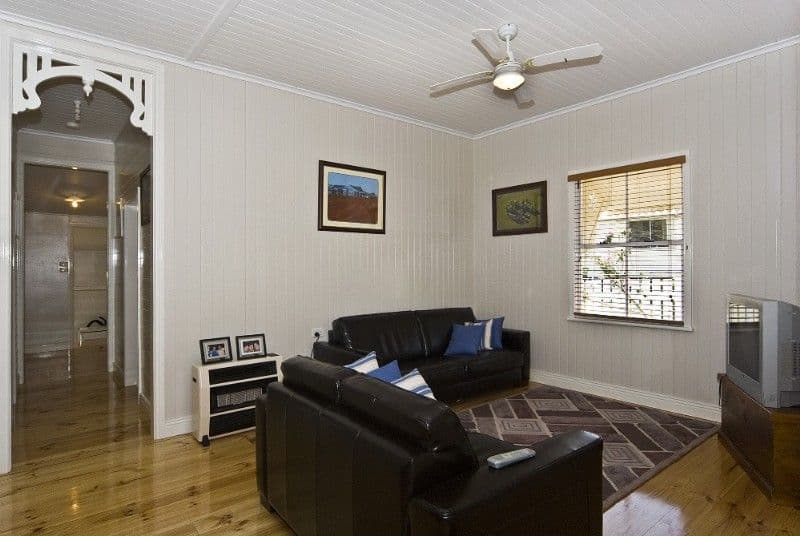 9 Raff Street, NORTH TOOWOOMBA QLD 4350, North Toowoomba - Thumbnail 3