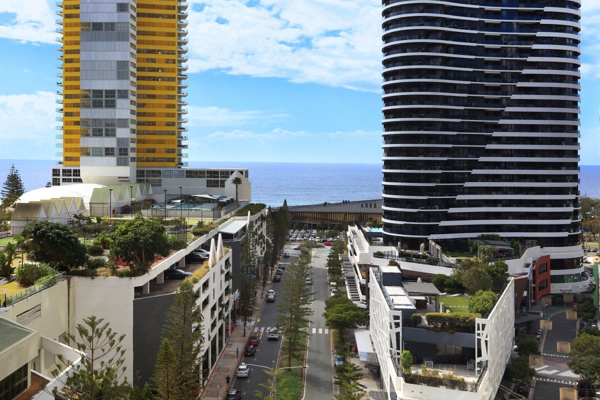 2685-2689 Gold Coast Highway, Broadbeach QLD 4218, Broadbeach - Thumbnail 3