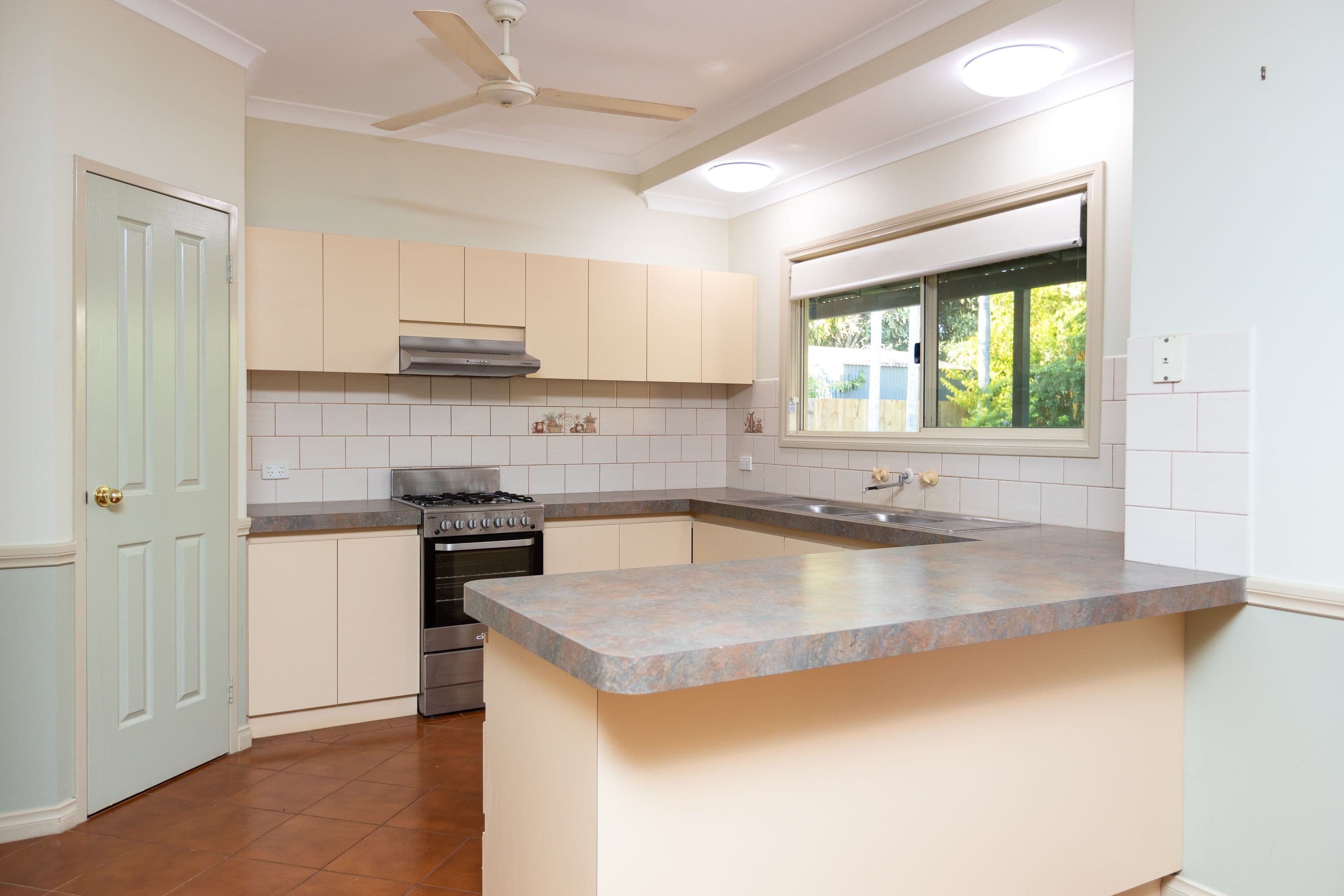 24 Aarons Drive, Cable Beach WA 6726, Cable Beach - Thumbnail 4
