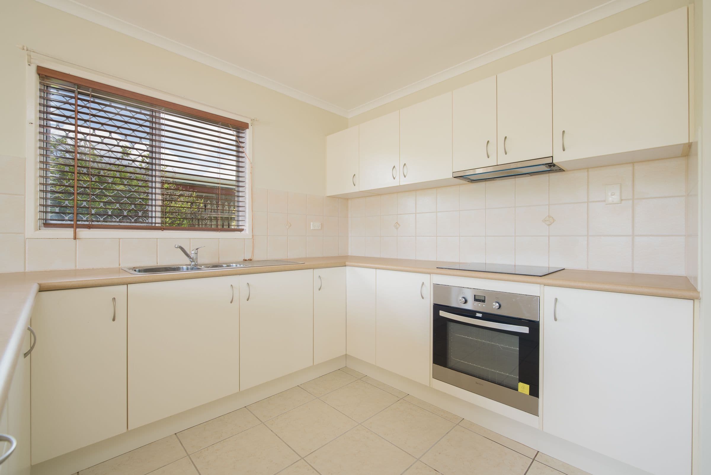 9 Sandpiper Avenue, New Auckland QLD 4680, New Auckland - Thumbnail 2