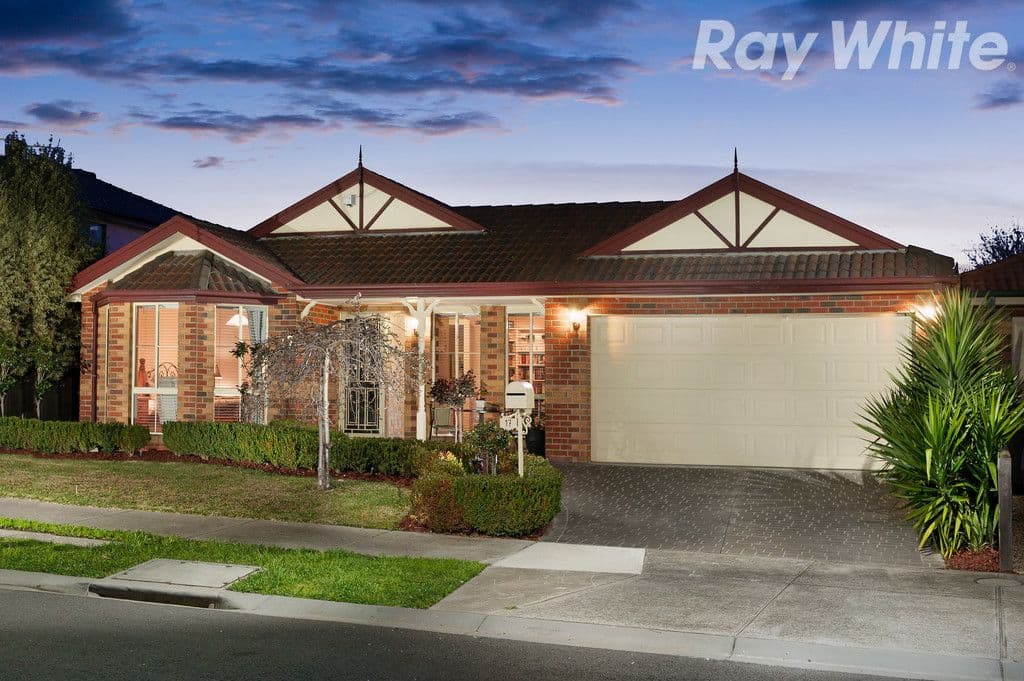 17 Robusta Avenue, Bundoora VIC 3083, Bundoora - Image 1
