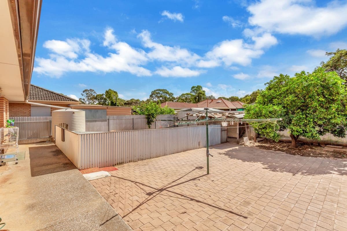 23 Bronwyn Crescent, Salisbury North SA 5108, Salisbury North - Thumbnail 3