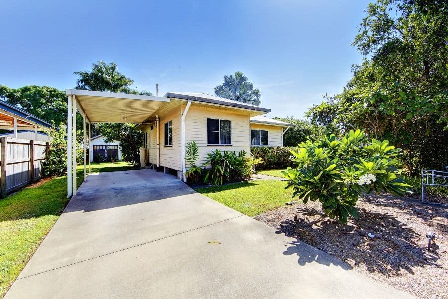 139 Palmerston Street, CURRAJONG QLD 4812, Currajong - Thumbnail 2