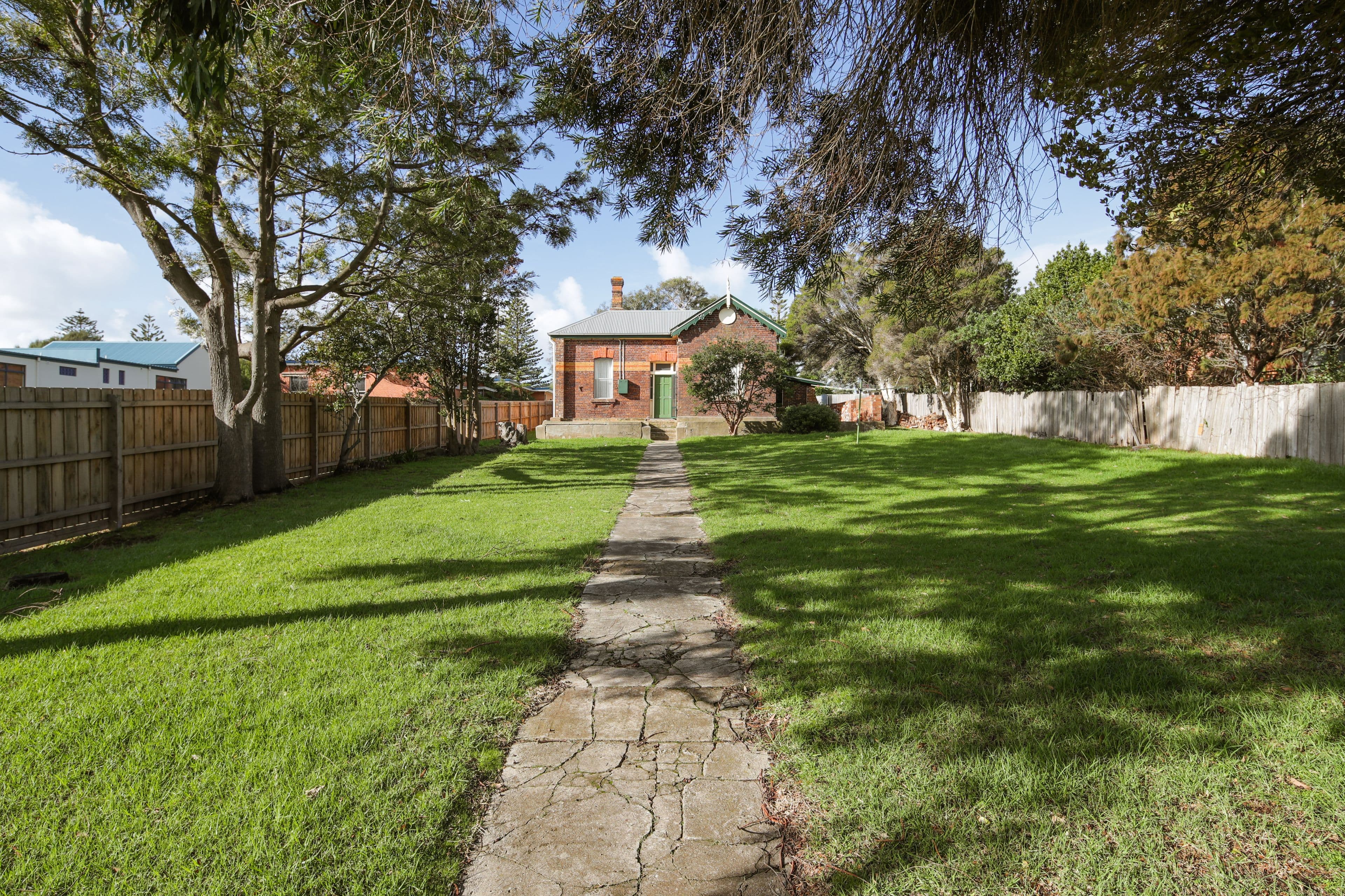11 Walpole Street, Cowes VIC 3922, Cowes - Thumbnail 2
