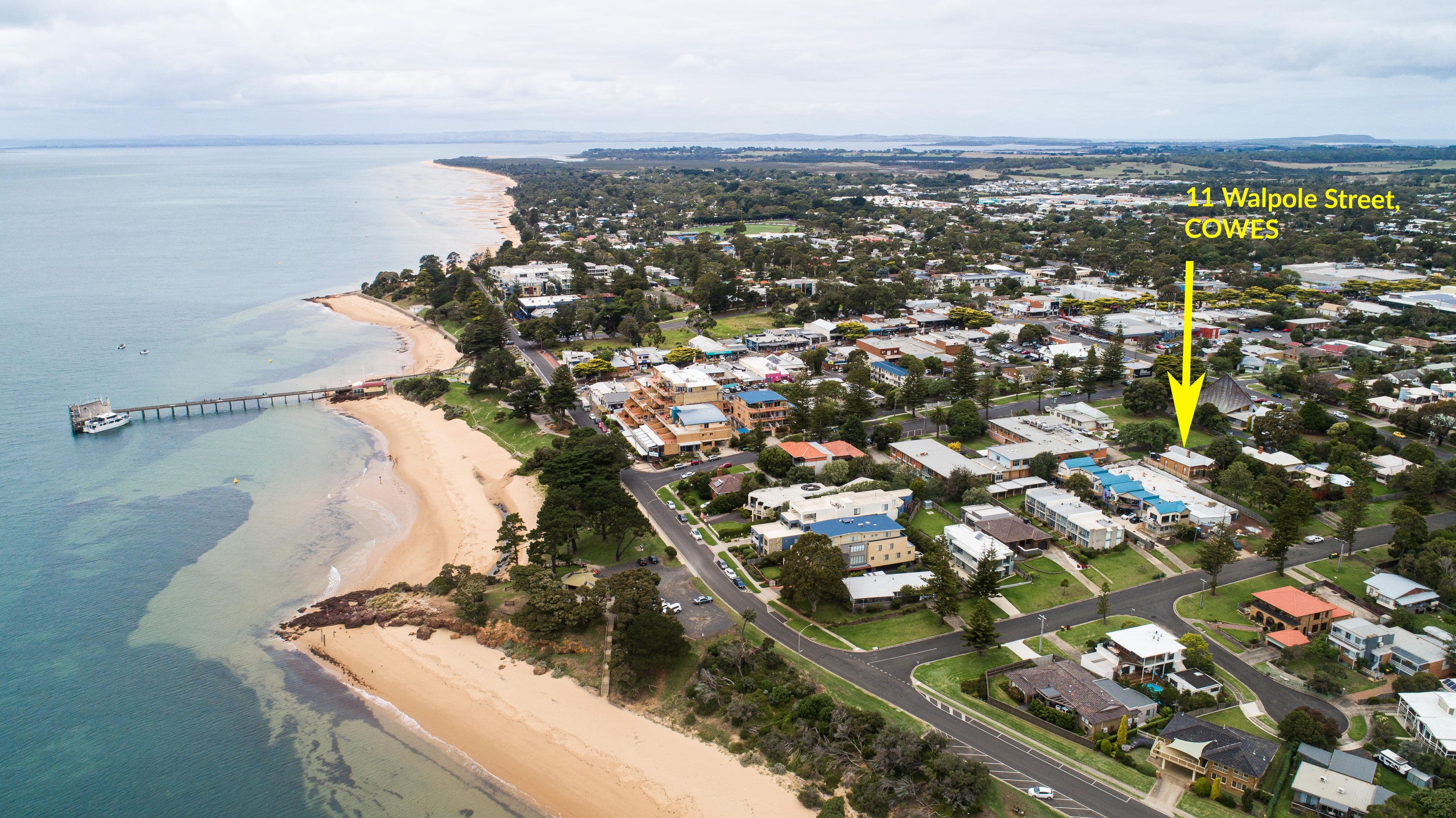 11 Walpole Street, Cowes VIC 3922, Cowes - Thumbnail 3