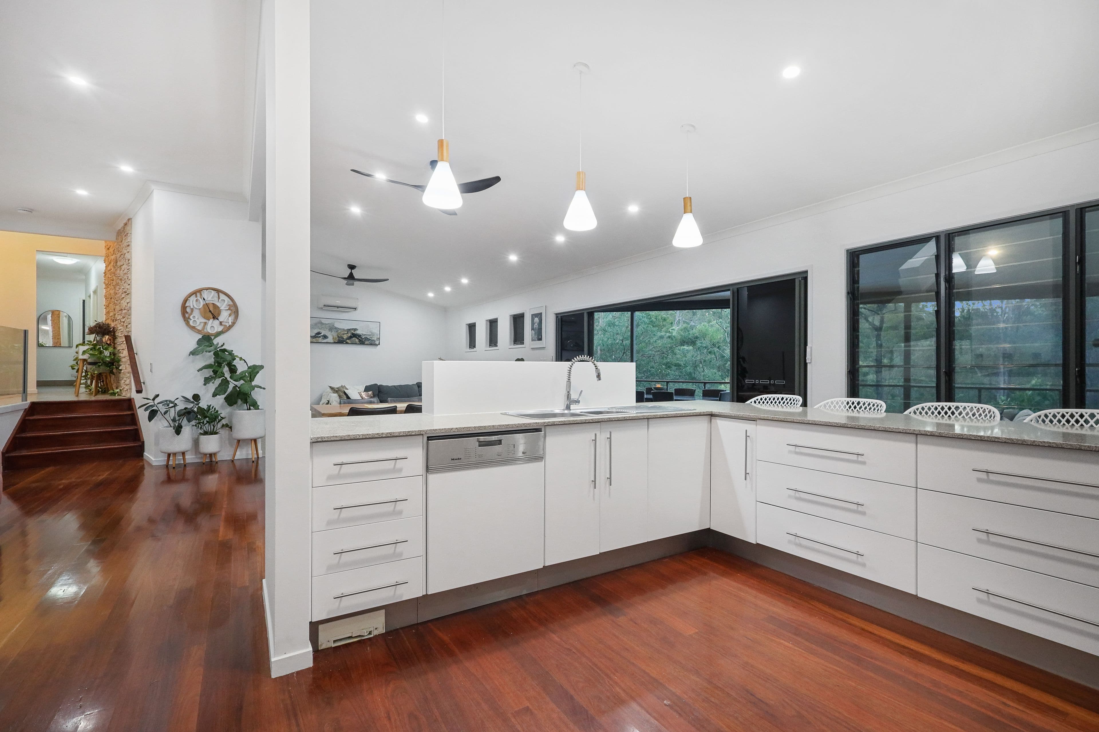 9 Ruby Court, Bunya QLD 4055, Bunya - Thumbnail 4
