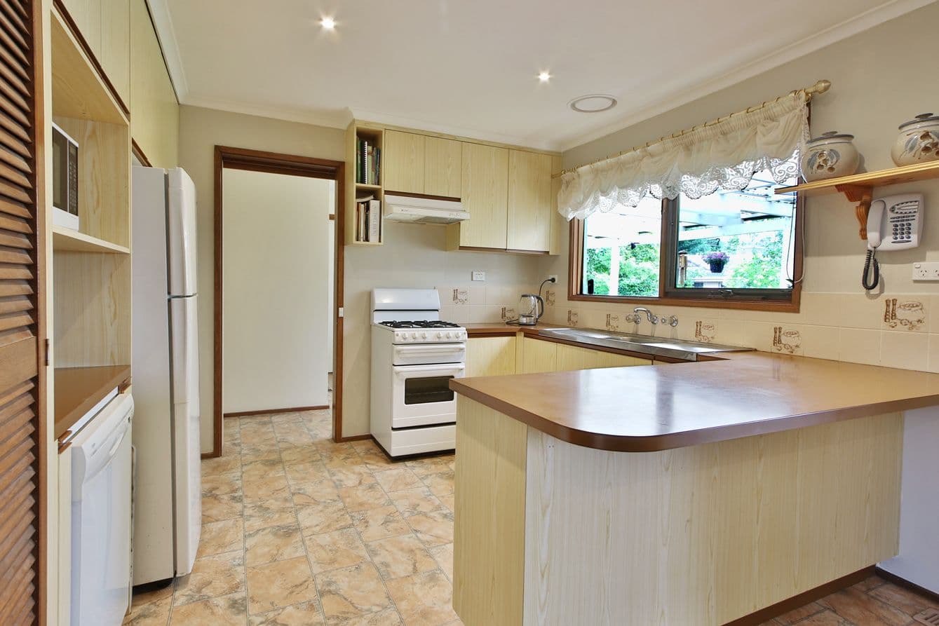 4 Gretel Pass, Chirnside Park VIC 3116, Chirnside Park - Thumbnail 3