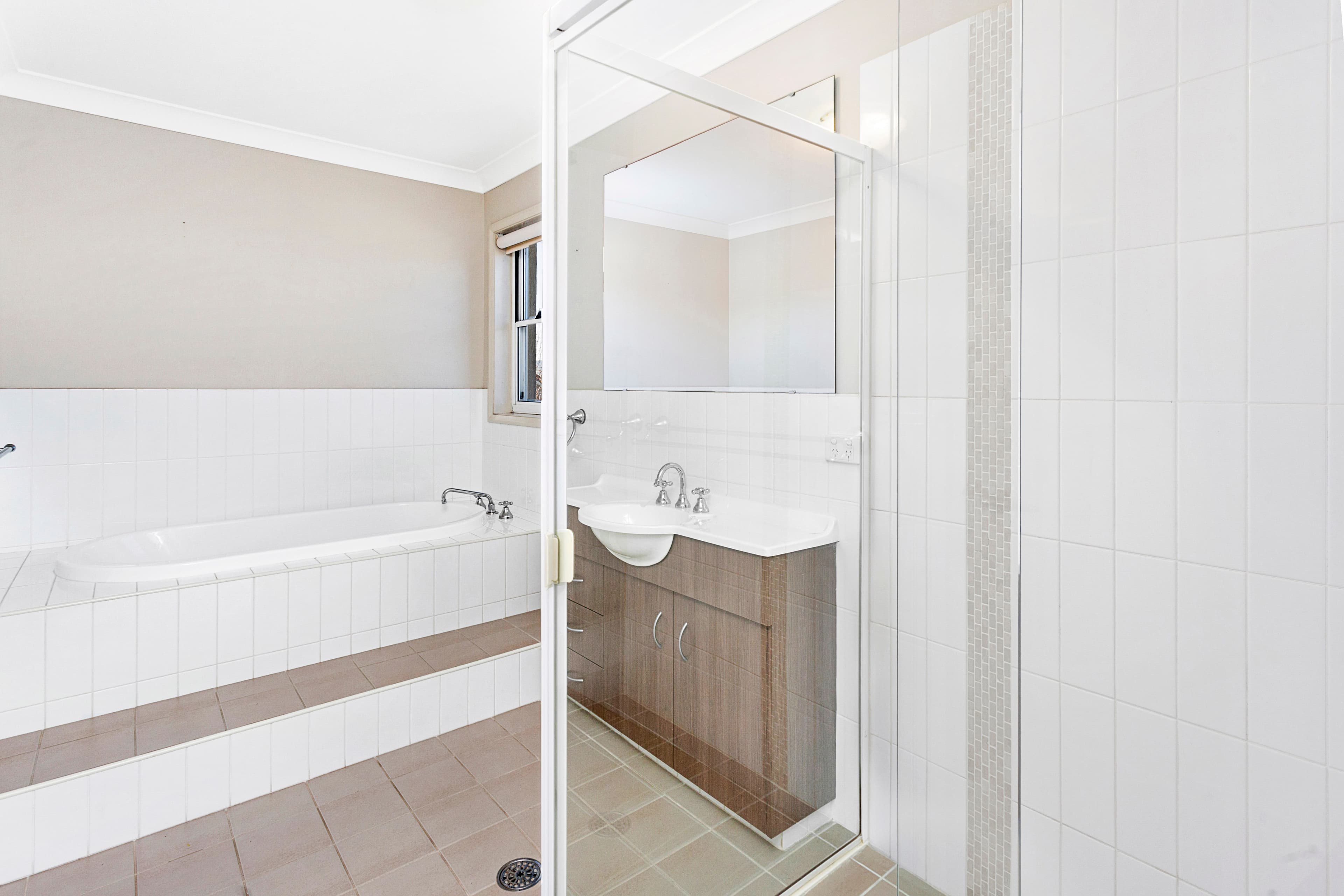 23 Broughton Avenue, Tullimbar NSW 2527, Tullimbar - Thumbnail 6