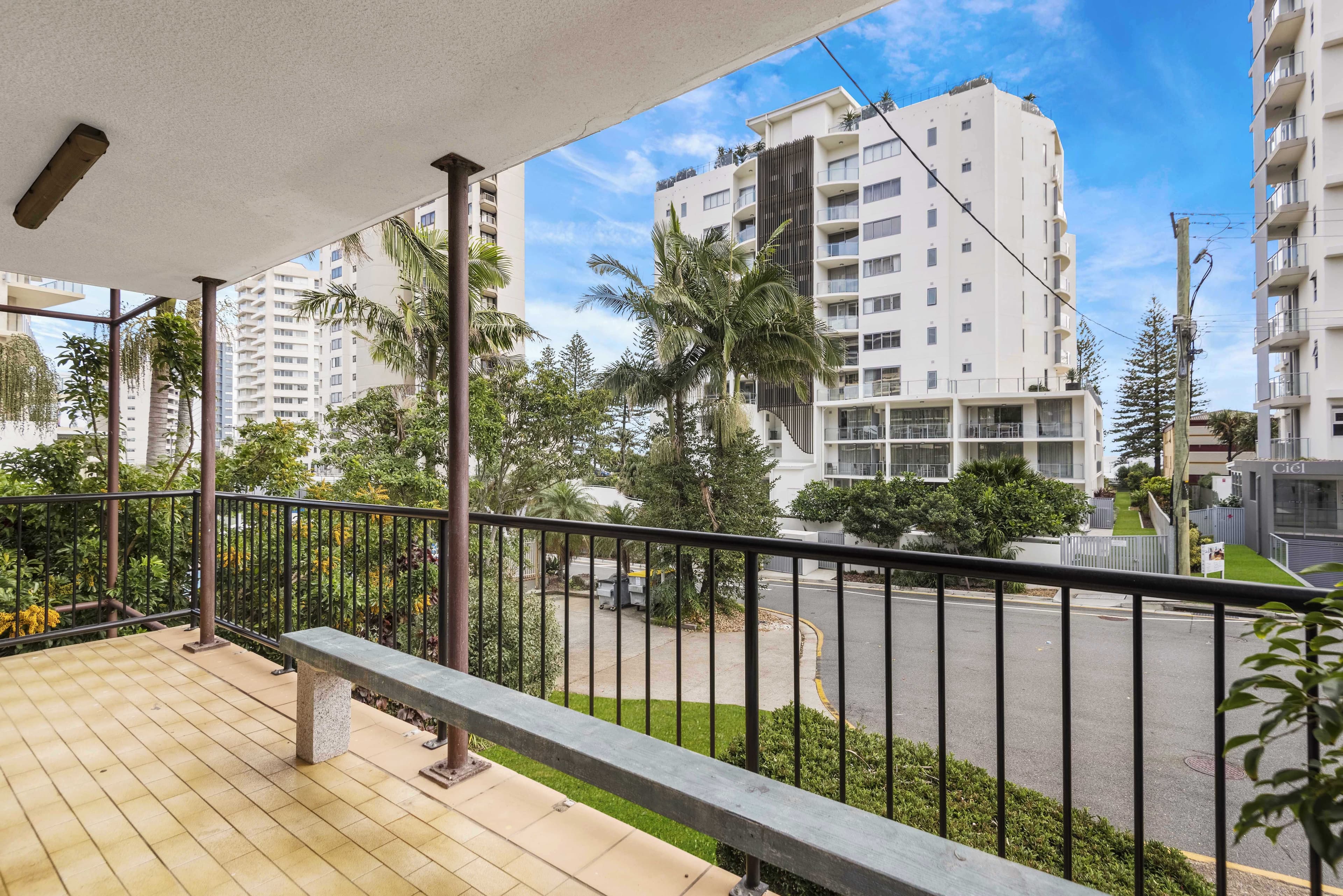 12 Eden Avenue  'Como - Rainbow Bay', Coolangatta QLD 4225, Coolangatta - Thumbnail 5