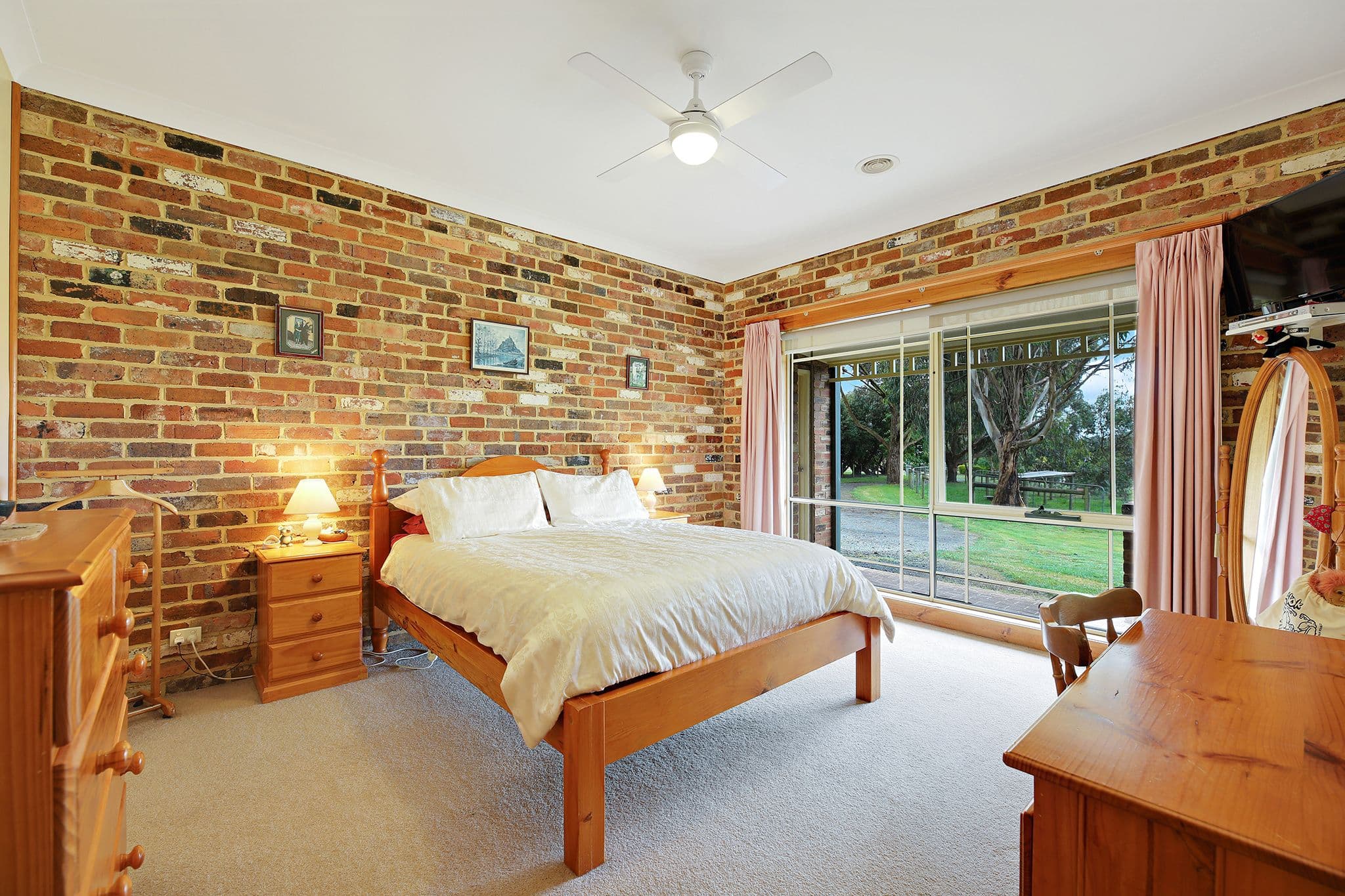 12 Fairway Drive, Drouin VIC 3818, Drouin - Thumbnail 6