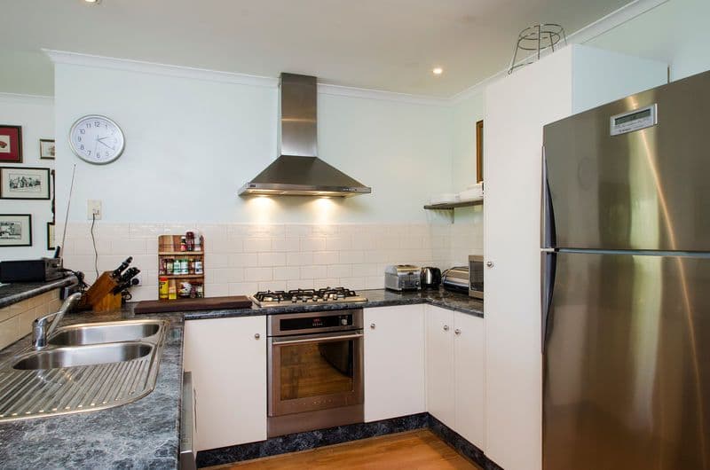 4a Nottingham Crescent, GLANDORE SA 5037, Glandore - Thumbnail 4