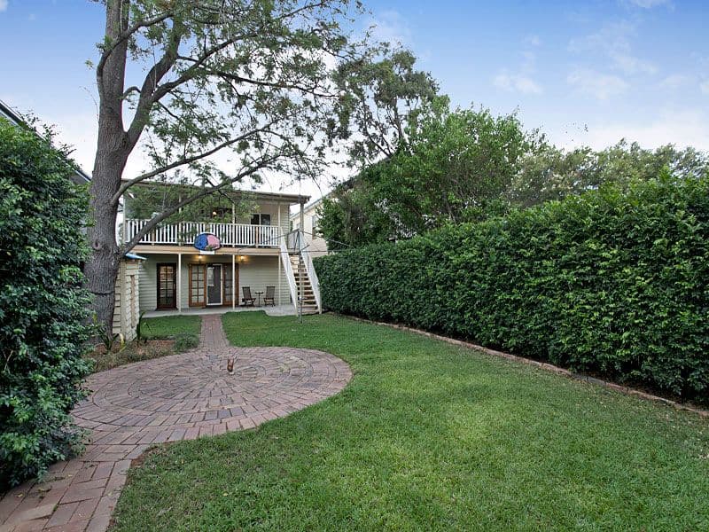 14 Winchester Street, HAMILTON QLD 4007, Hamilton - Thumbnail 2