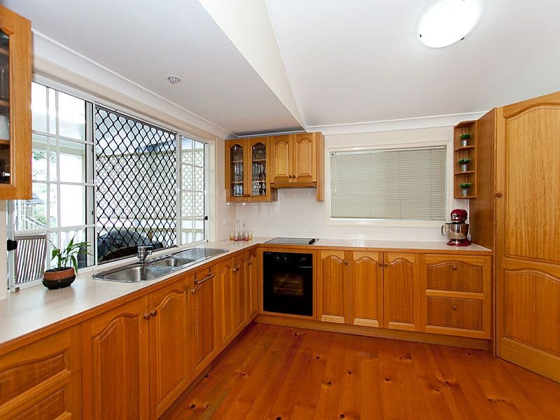 14 Winchester Street, HAMILTON QLD 4007, Hamilton - Thumbnail 4