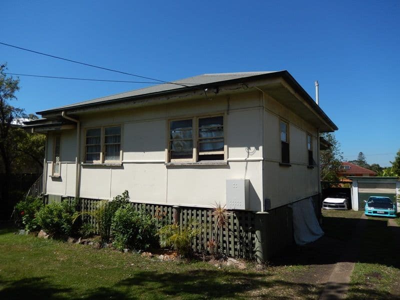 16 Teape Street, SILKSTONE QLD 4304, Silkstone - Thumbnail 2