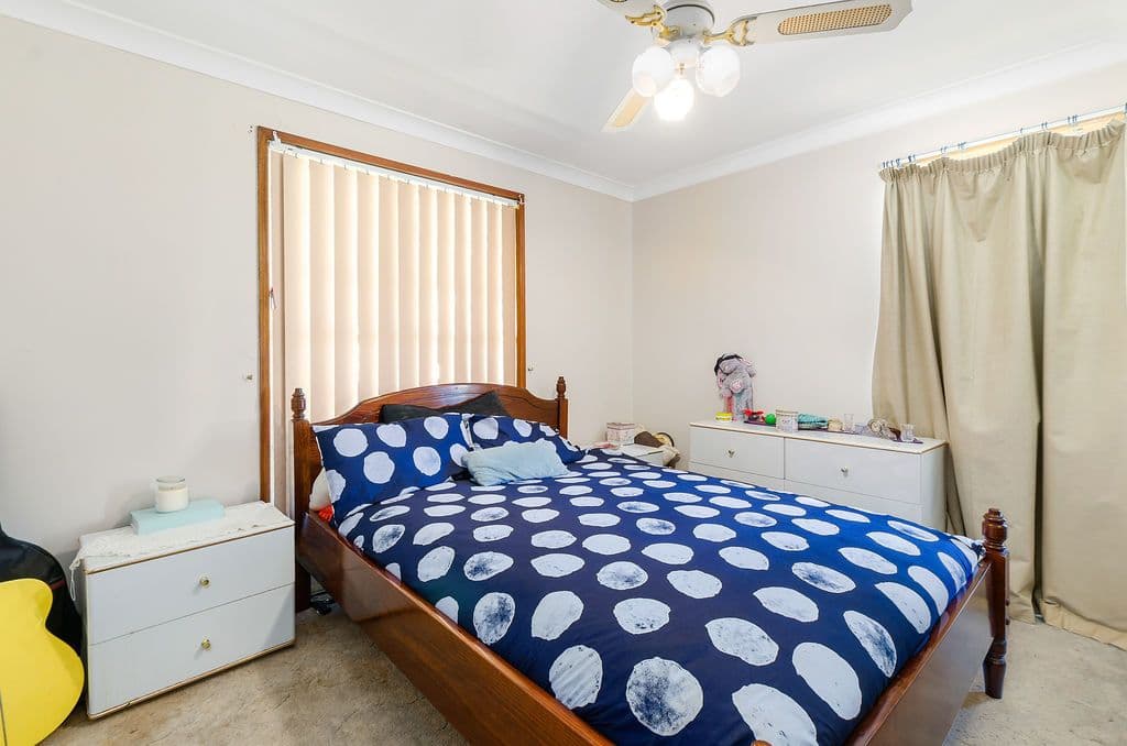 42 Gilba Road, Koonawarra - Thumbnail 4
