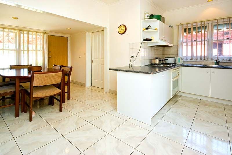 137 Keon Parade, RESERVOIR VIC 3073, Reservoir - Thumbnail 2