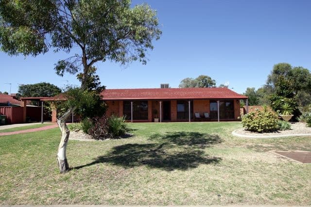 1 Bandera Avenue, GLENFIELD PARK NSW 2650, Glenfield Park - Image 1