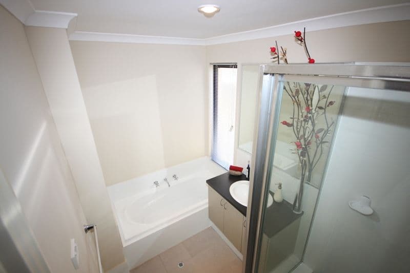 40 Fifth Road, ARMADALE WA 6112, Armadale - Thumbnail 4
