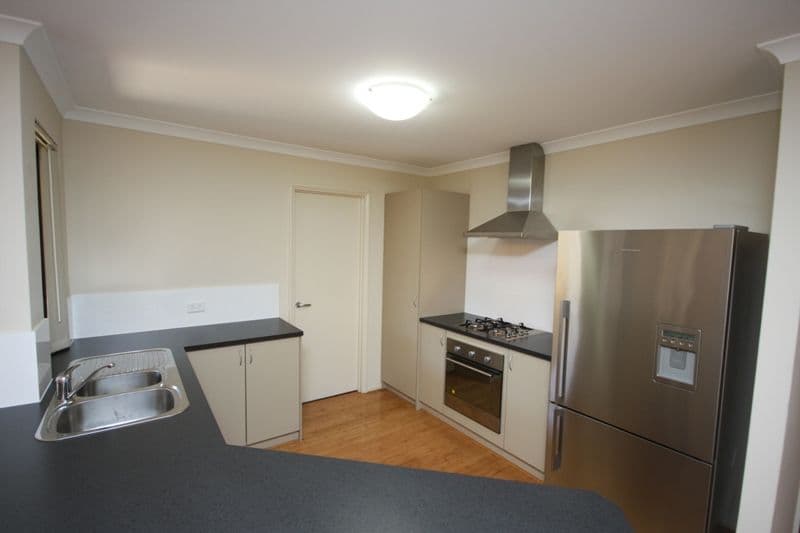 40 Fifth Road, ARMADALE WA 6112, Armadale - Thumbnail 5