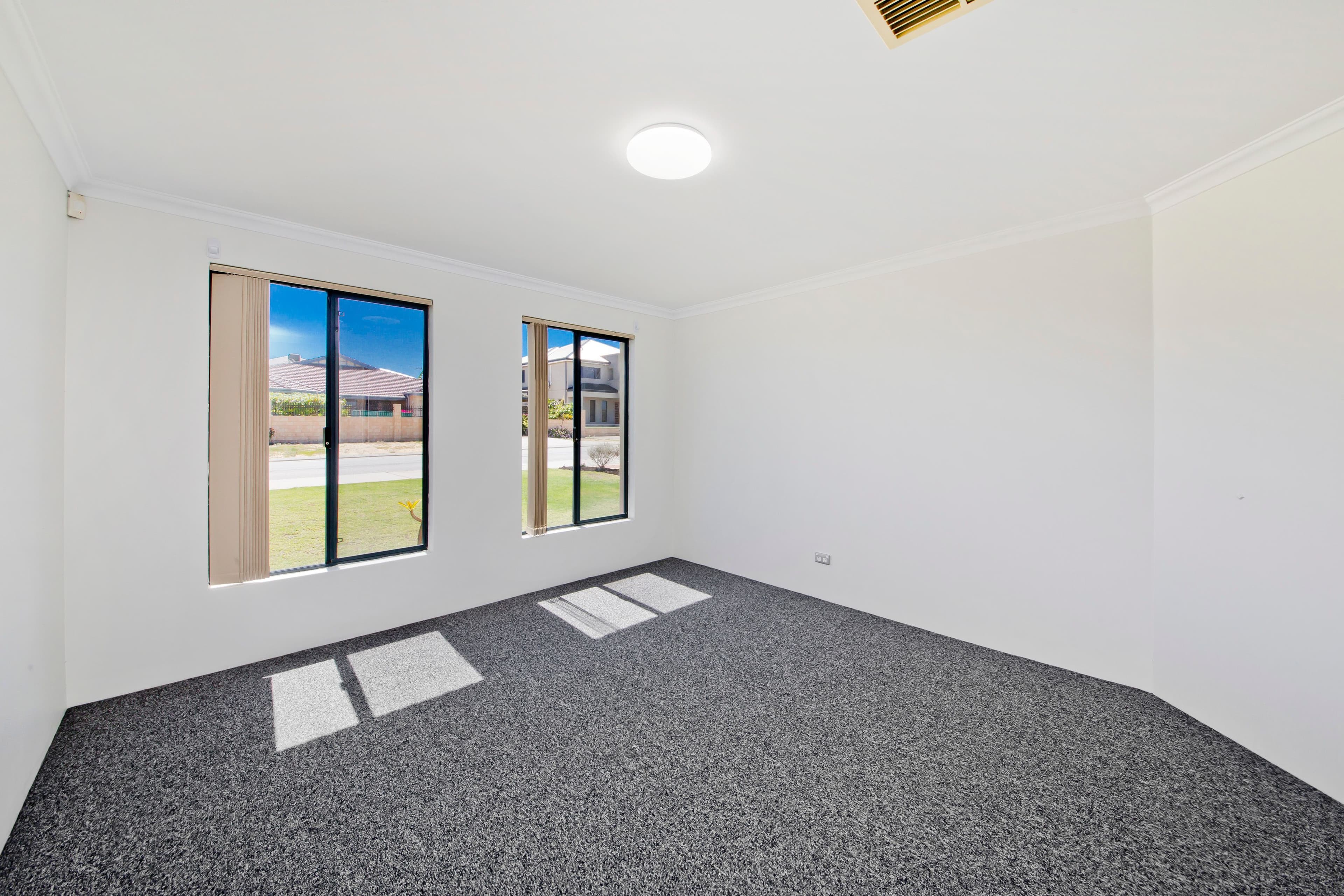 54 Landsdale Road, Darch WA 6065, Darch - Thumbnail 3