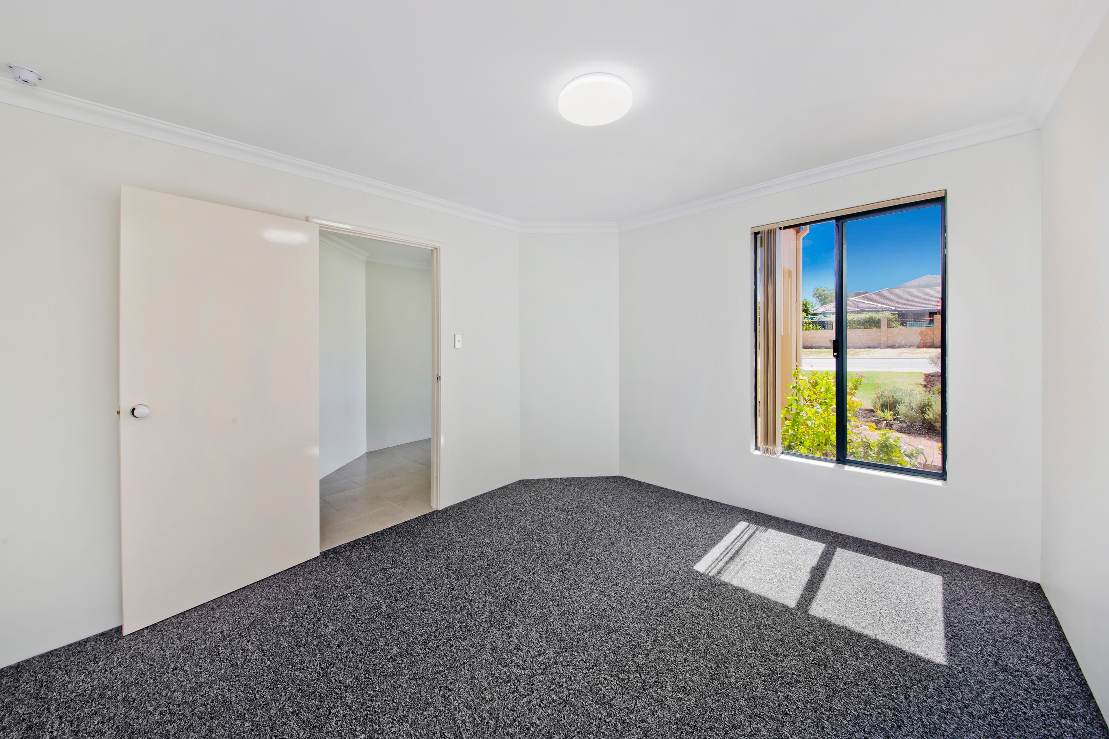 54 Landsdale Road, Darch WA 6065, Darch - Thumbnail 7