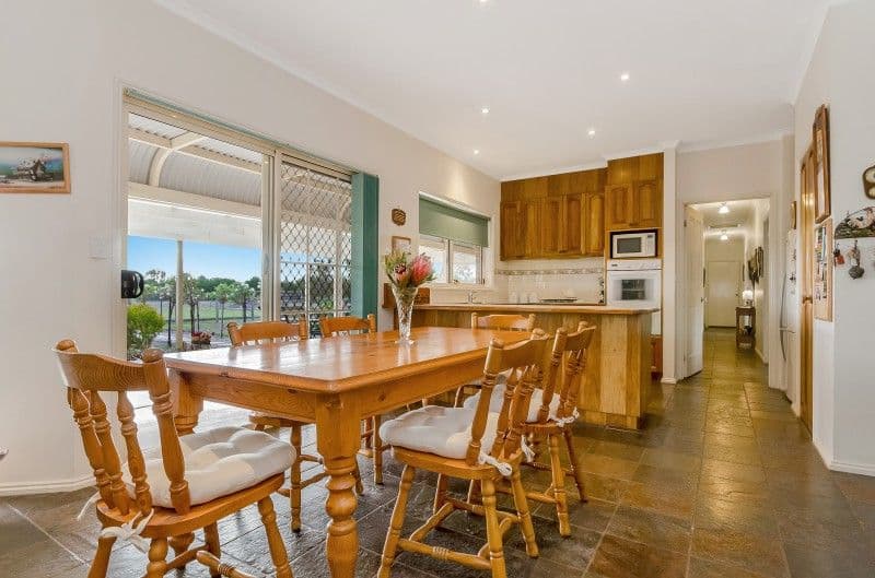 113 Lowndes Road, Bannockburn VIC 3331, Bannockburn - Thumbnail 3