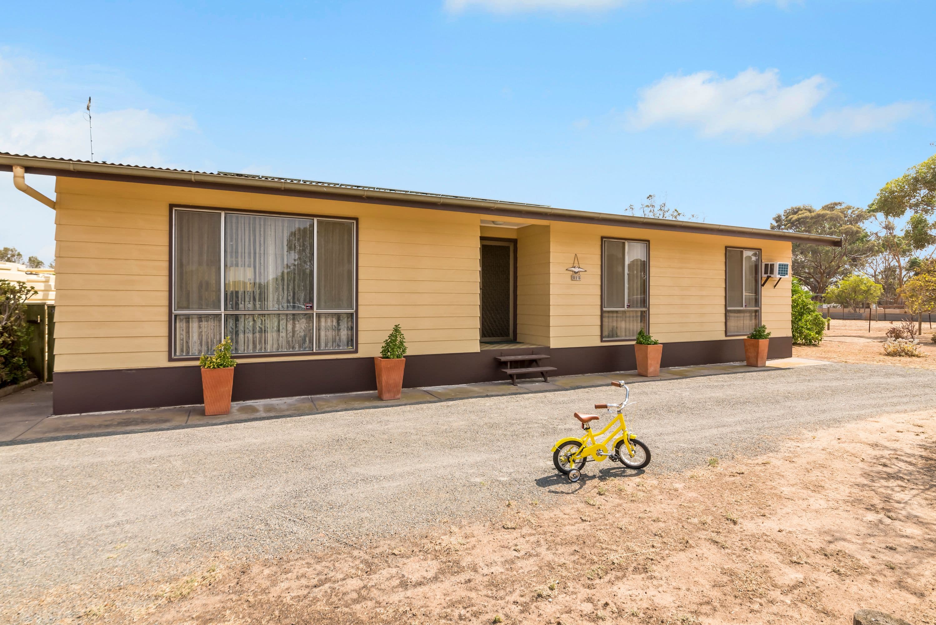 215 Hayman Road, Lewiston SA 5501, Lewiston - Thumbnail 2