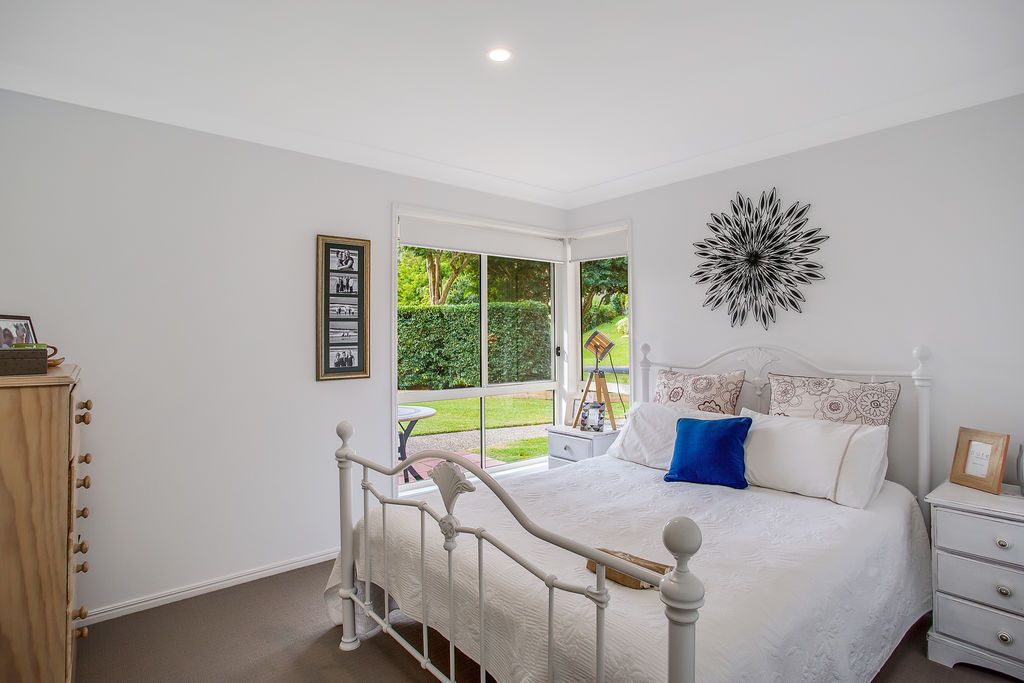 39 White Ash Road, Bonogin QLD 4213, Bonogin - Thumbnail 6