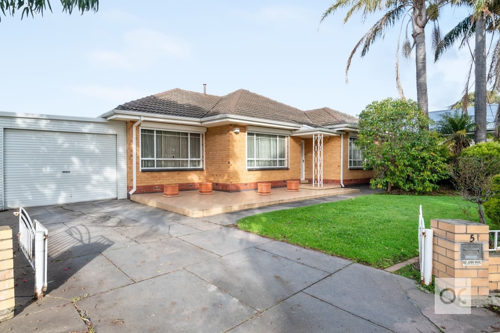 5 Roma Grove, Campbelltown - Image 1